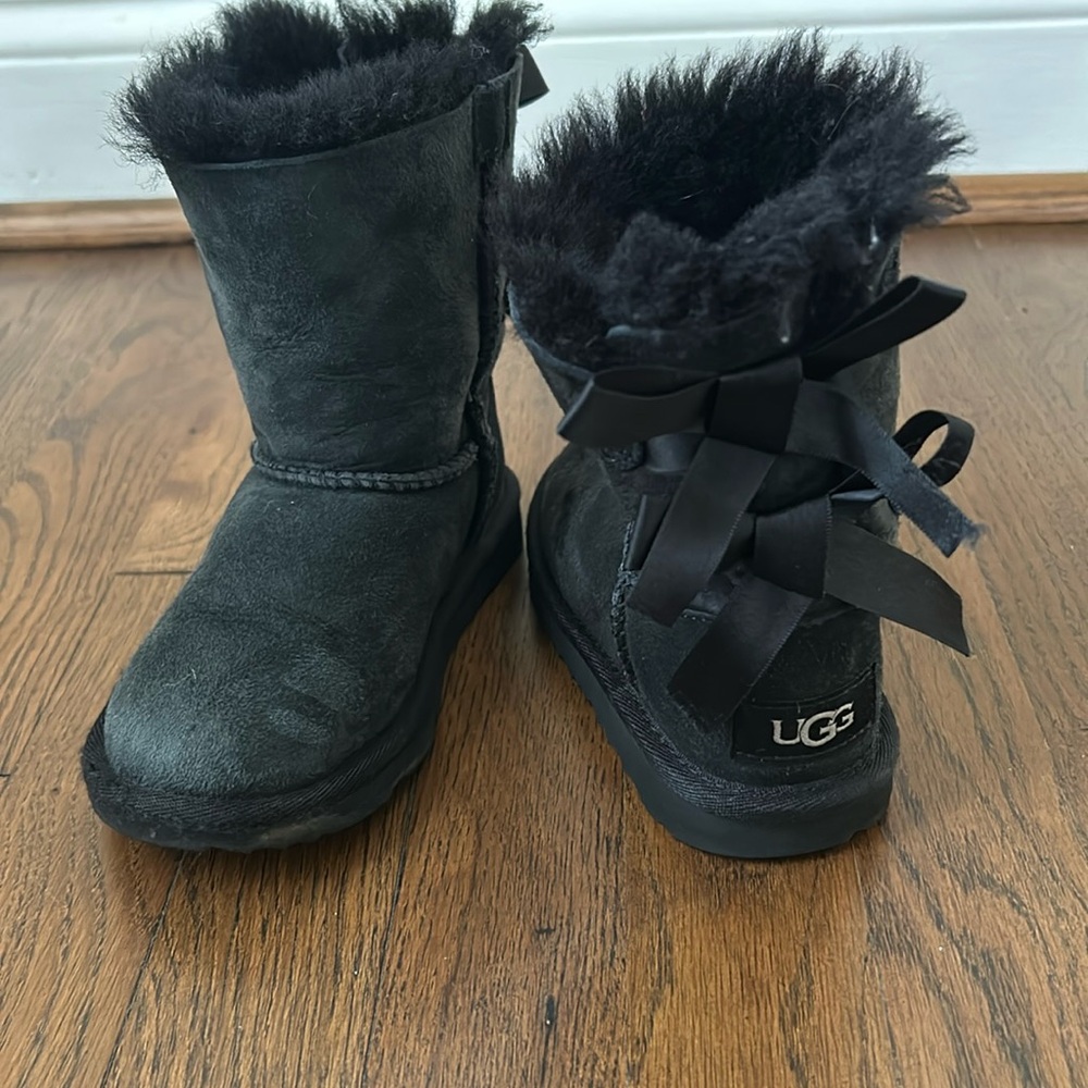 Kids UGG Bailey Bow Boots